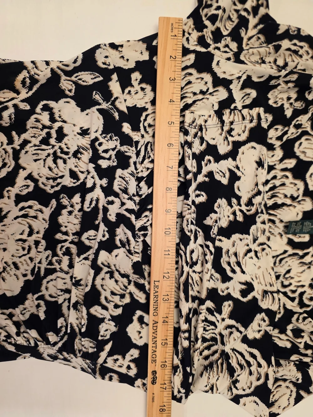 Lauren Ralph Lauren Women's Black & Cream Floral Ruched Jersey Dress ~ Size 6 - Picture 7 of 9